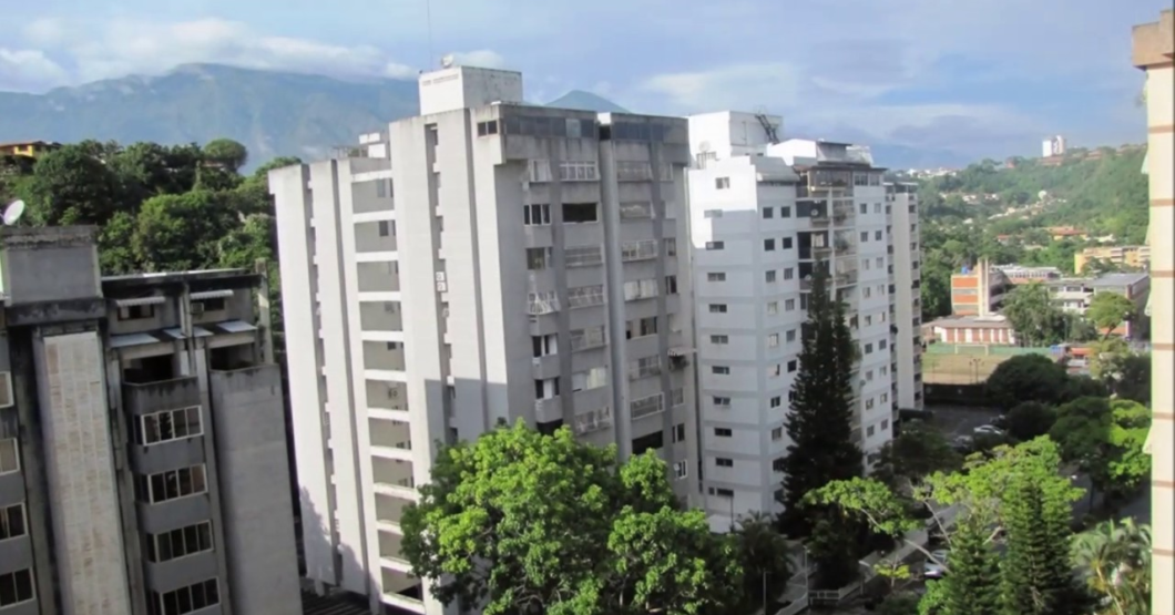 Decretan a El Cafetal como Parque Nacional para proteger a la clase media en peligro de extinción