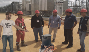 Just Stop Oil prepara delicioso sancocho a trabajadores de PDVSA por dejar de extraer petróleo