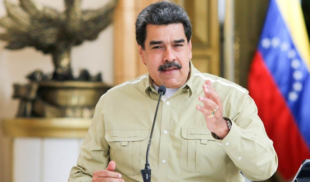 Maduro extiende enero dos semanas más sólo por joder