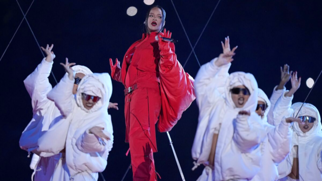 Super Bowl pierde el 100% de televidentes justo en el momento que termina el show de Rihanna