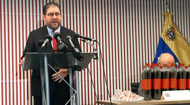 Oposición dispondrá de 49 millones de dólares para un compartir