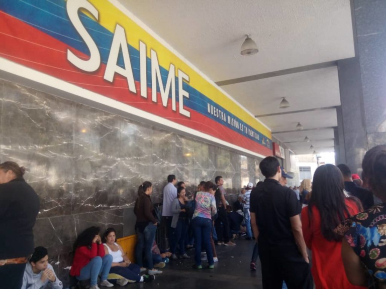 Saime exigirá etiquetar a 5 amigos para sacar el pasaporte