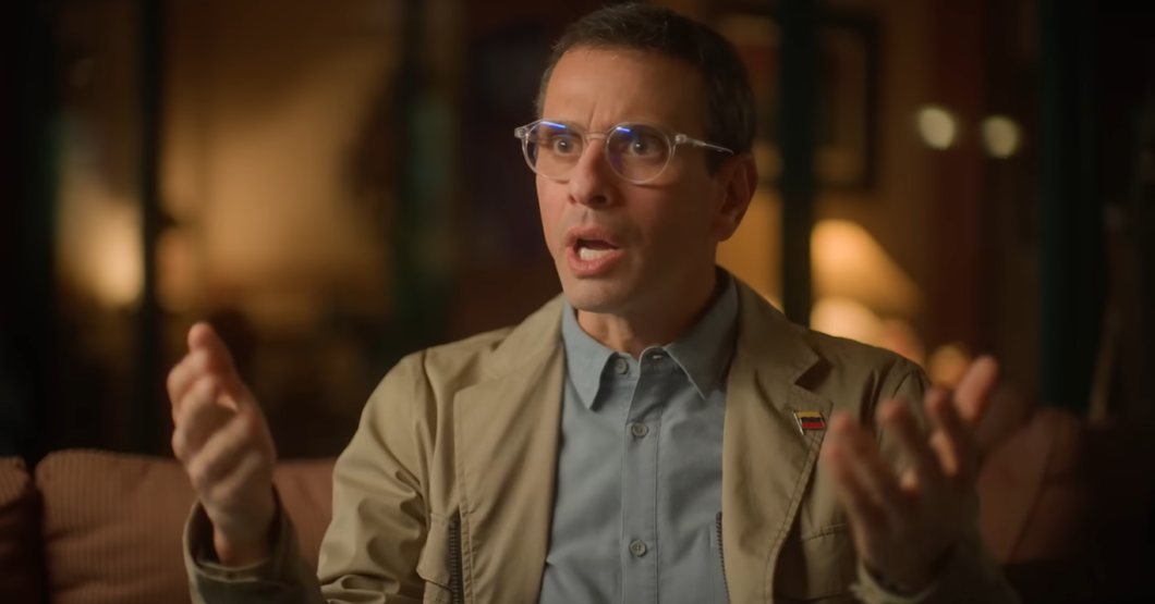 Capriles estrena documental donde revela que Maduro y Super Bigote son la misma persona