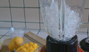 Licuadora con opción para triturar hielo se daña porque le echaron hielo