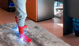 CORPOELEC invierte en 1 alfombra y 2 medias para surtir al país de energía estática