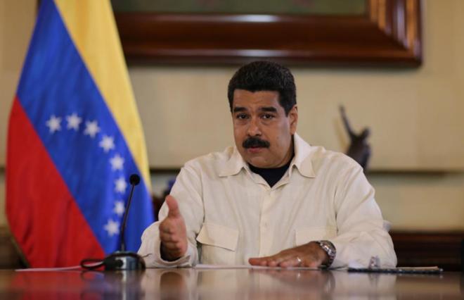 Maduro pide comprensión a los pensionados "porque él está pagando los sueldos directo de su bolsillo"