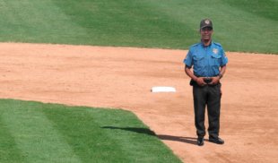 Equipo de la MLB contrata vigilante para evitar que Ronald Acuña siga robando bases