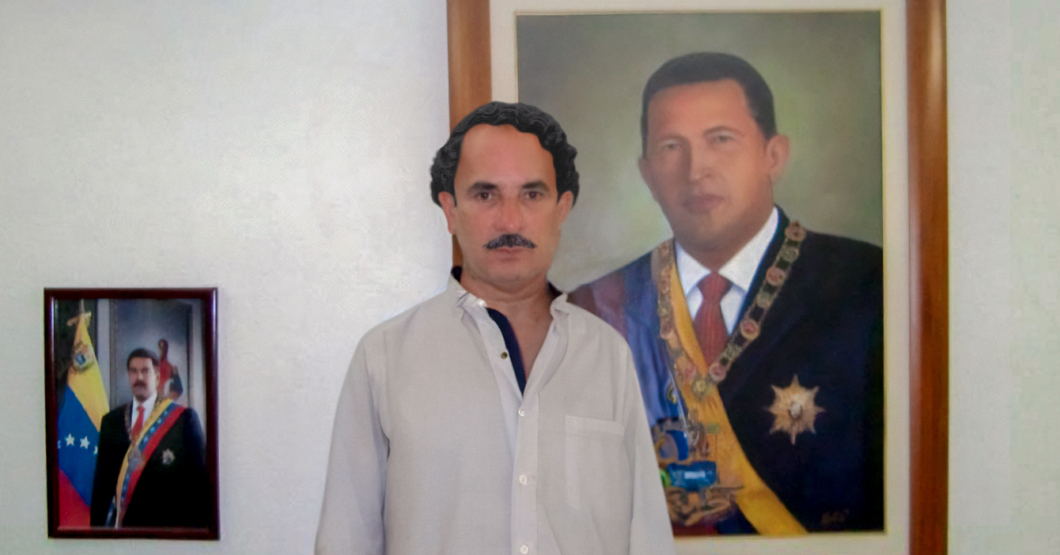 Freddy Bernal se disfraza de Pablo Escobar para apoyar la liberación de Alex Saab