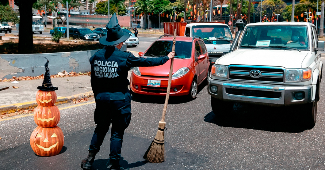 Policías emocionados por Halloween ya están jugando fresco o truco
