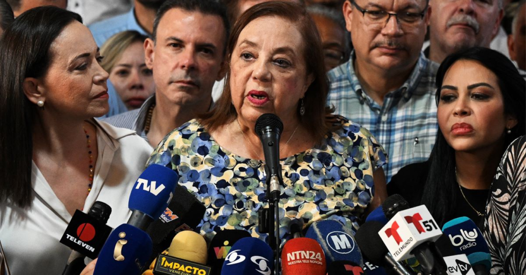 Chavismo mantiene el sueldo igual para que ningún profesor pueda pagar el pasaje para ir a inscribir su candidatura en el CNE