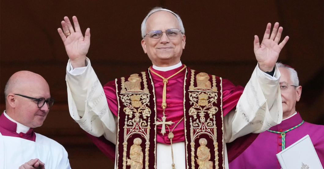 Venezolanos oficialmente han visto más Papas que presidentes