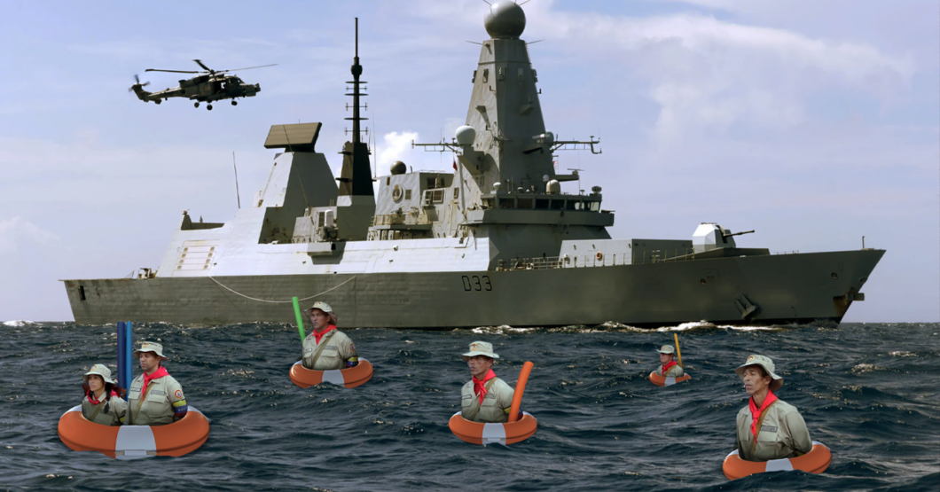 Maduro le hace frente a destructores americanos desplegando milicianos con flotis en el Mar Caribe