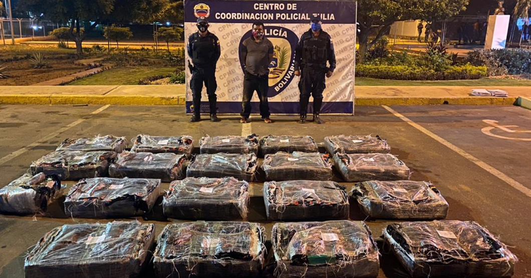PNB incauta 5.000 toneladas de cocaína que estaban merodeando en sus oficinas