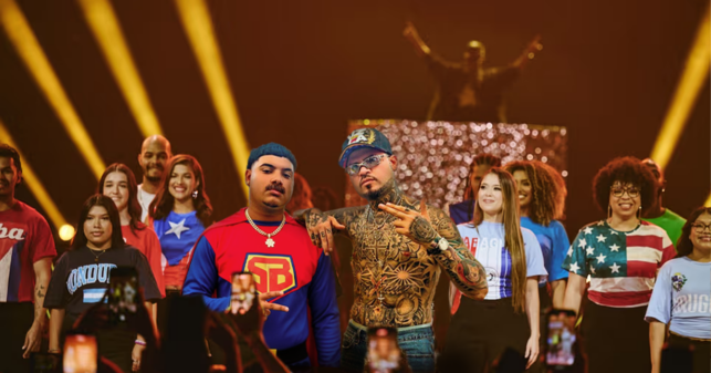 Louis BPM afirma que disfrazarse de Súper Bigote no tiene nada que ver con sus tendencias políticas