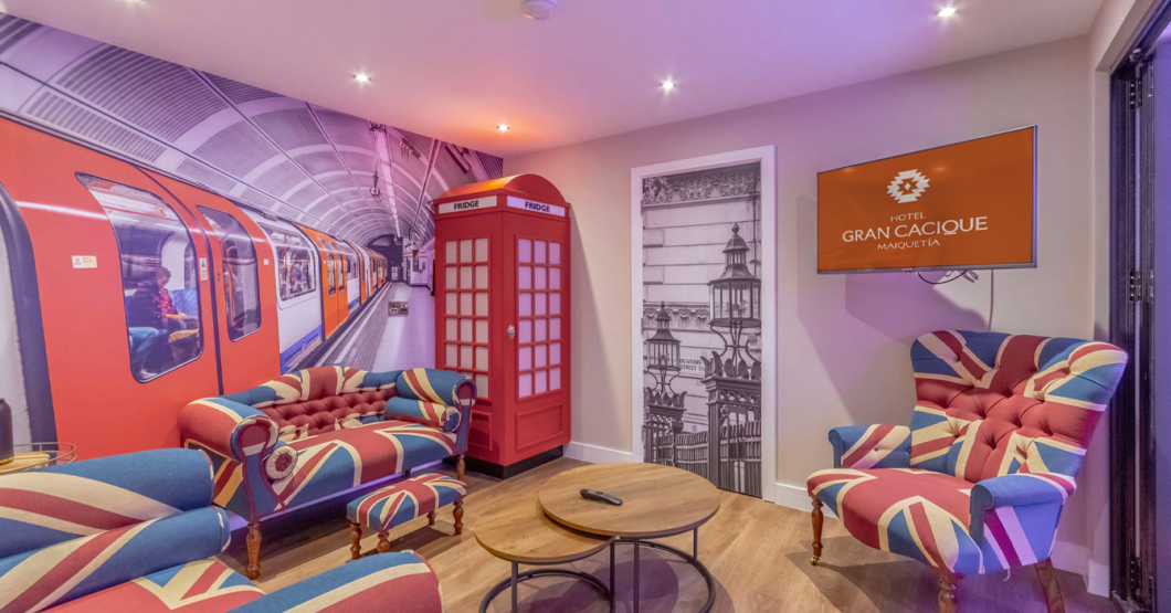 Hotel del aeropuerto estrena habitaciones temáticas de los 89 países que no puedes visitar con tu pasaporte