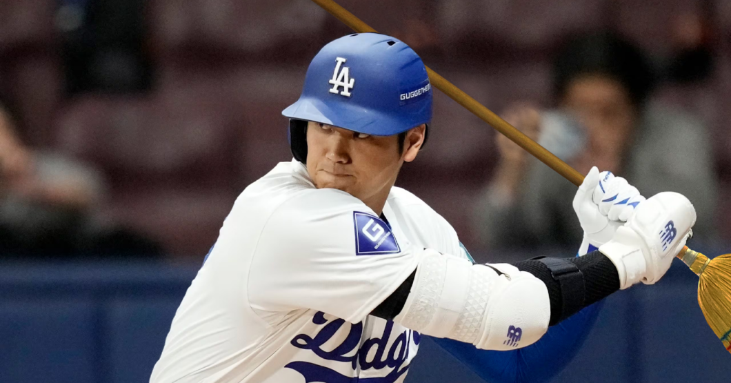 MLB obliga a Ohtani a batear con palo de escoba para hacer más competitiva la Serie Mundial