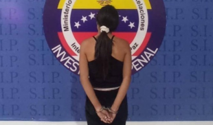 Imputan por traición a la patria a chama que se llama Stephanie en vez de Estefani