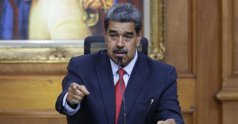 Maduro dispuesto a renunciar si le garantizan que no va a tener que renunciar