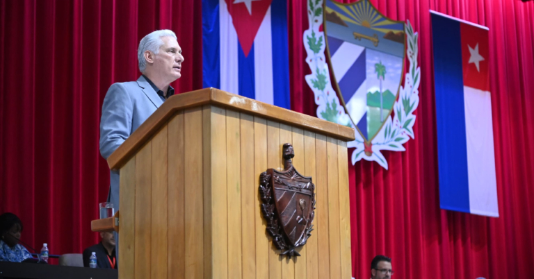 Cuba dolariza la economía tras perder contra el capitalismo