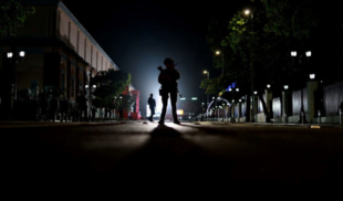 Guardia de Honor neutraliza con éxito peligrosa nube imperialista