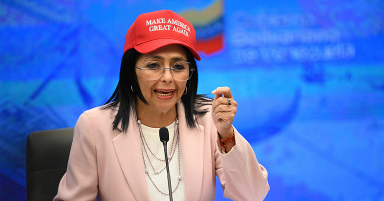 Delcy asegura que ella hace lo que le da la gana siempre y cuando Trump esté de acuerdo