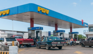 PDVSA vende gasolina premium aceptando tu carro como método de pago