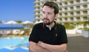 Comunista español en Cuba no entiende de qué se queja la gente si su hotel 5 estrellas siempre tiene luz