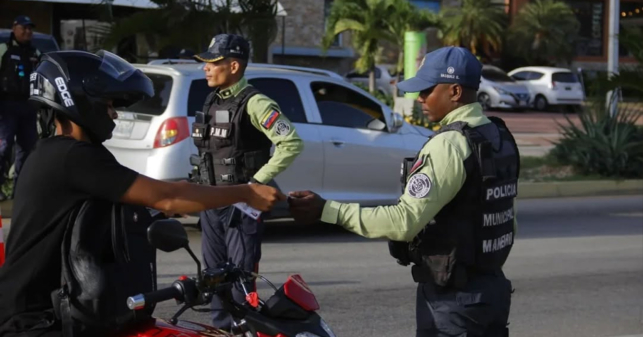 PNB de Margarita estrena talonario de multas que no usaba desde 1999