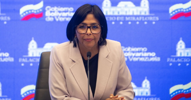 Delcy anuncia racionamiento eléctrico adicional a los apagones de toda la vida