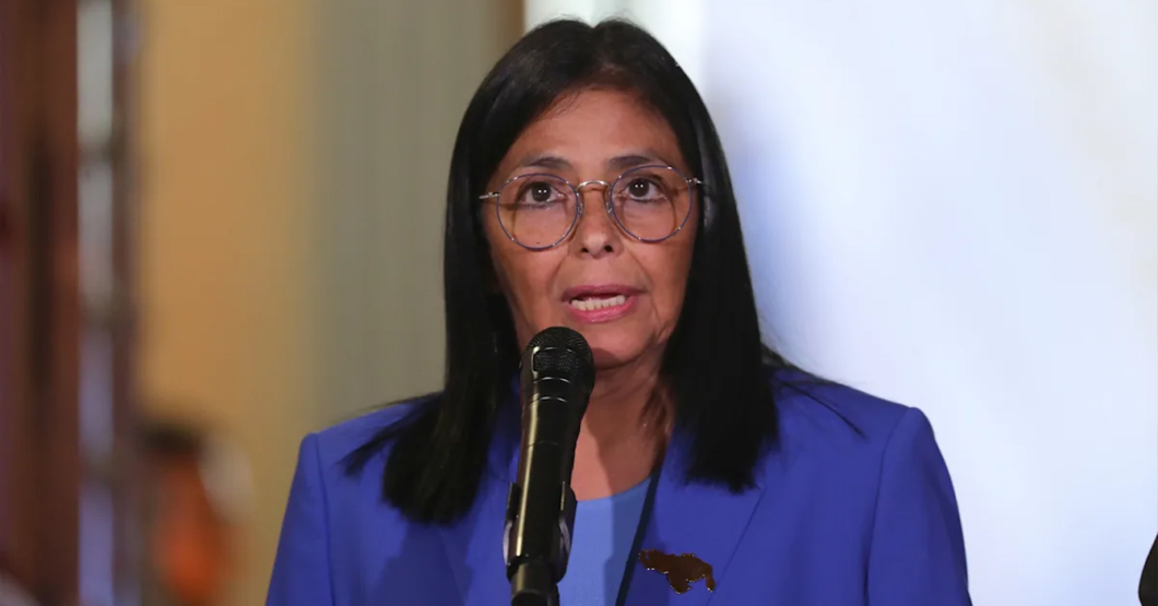 Gobierno le pide a Venezolanos que ahorren energía después de los apagones de 12 horas