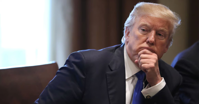 Trump desiste de la idea de ser presidente de Venezuela al descubrir que hay que ir a Venezuela