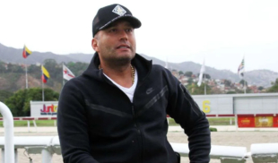 Destitución del Potro Álvarez revela que Venezuela tenía ministro de jugar caballos