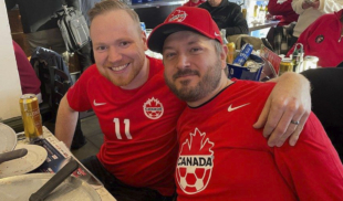 Canadienses se enteran que también son sede del Mundial