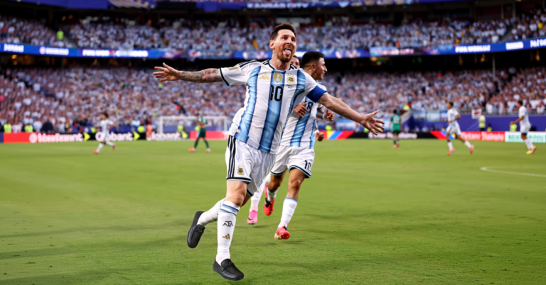 FIFA obliga a Messi a jugar con mocasines para que el mundial sea más justo
