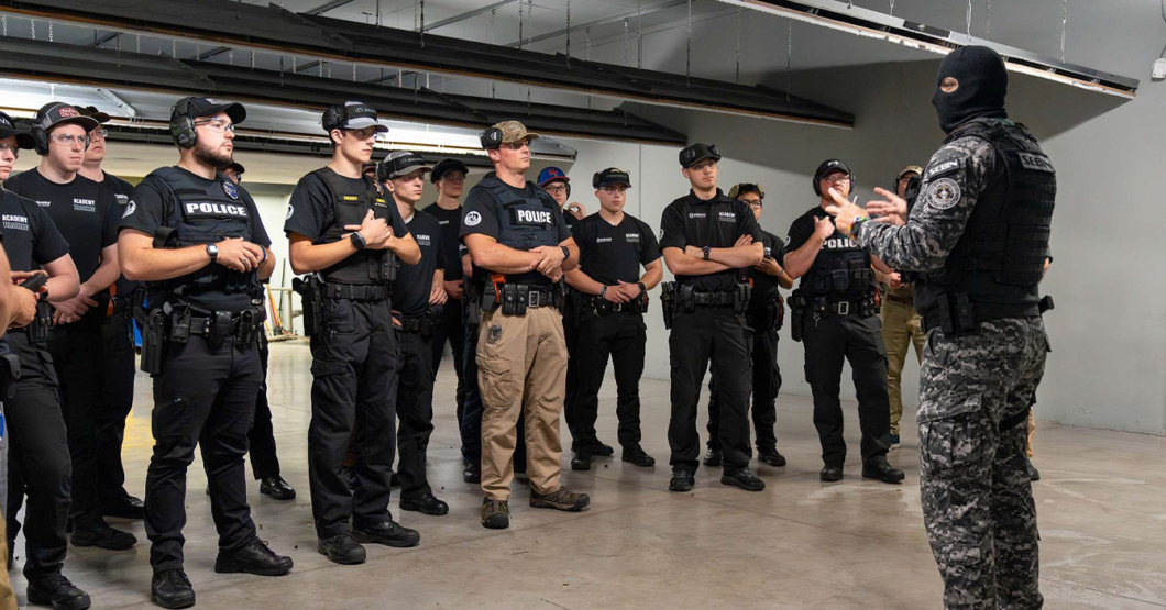 SEBIN dicta curso a ICE para detener venezolanos
