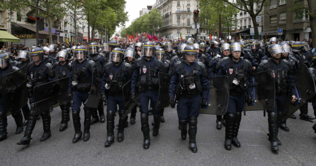 París se declara en estado de emergencia en caso de que pierda Francia y en caso de que pierda Marruecos