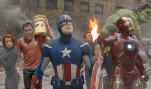 Avengers fichan a chamo que lava, friega, pasa coleto y se baña con 10 minutos de agua
